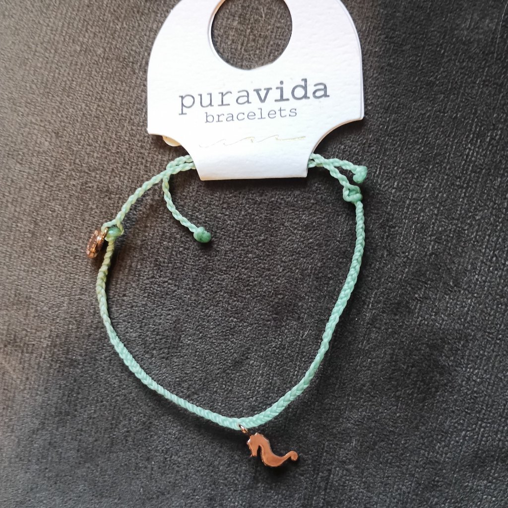 Pura Vida Seahorse Charm Bracelet Nwt 10$